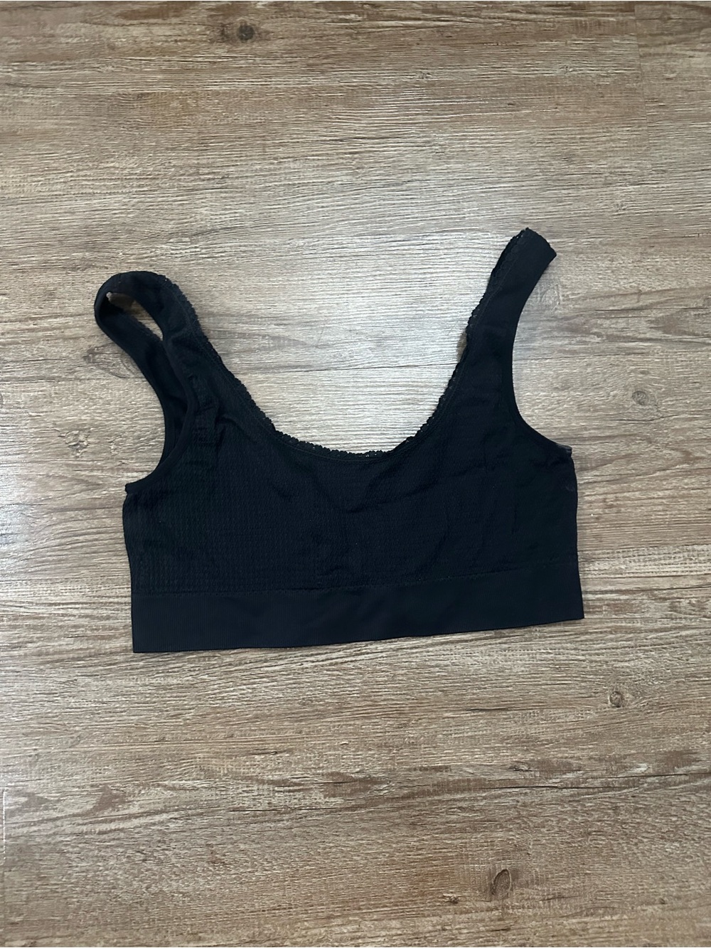 Black Seamless Scoop Sports Bra